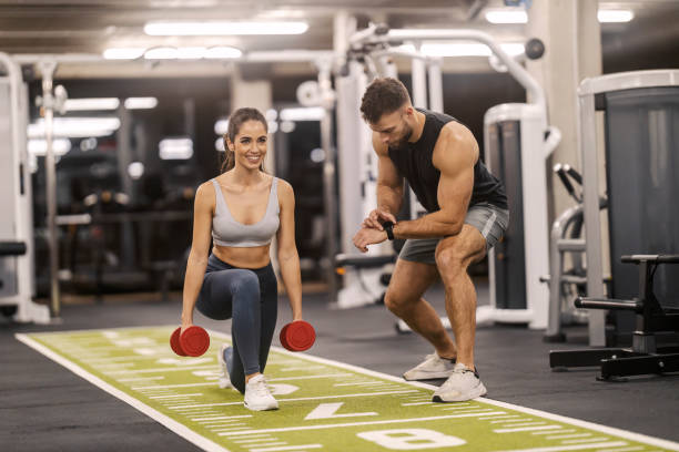 il est essentiel de disposer des courts de tennis bien construits et équipés de mesures de sécurité avancées.